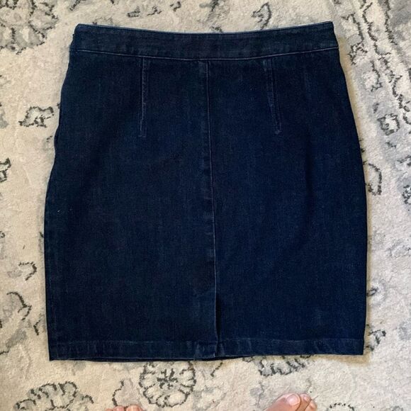 Banana Republic Dark Wash Denim Skirt - Picture 2 of 5